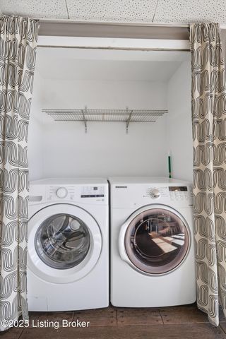 3742 Chatham Rd, Louisville, KY 40218