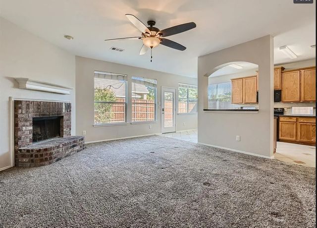 850 Warbler, Aubrey, TX 76227