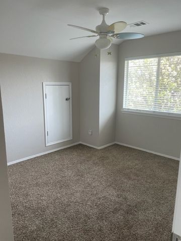 850 Warbler, Aubrey, TX 76227