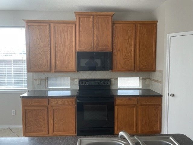 850 Warbler, Aubrey, TX 76227