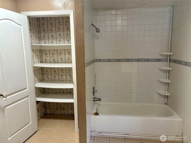 17411 64th Street Ct NW, Vaughn, WA 98394