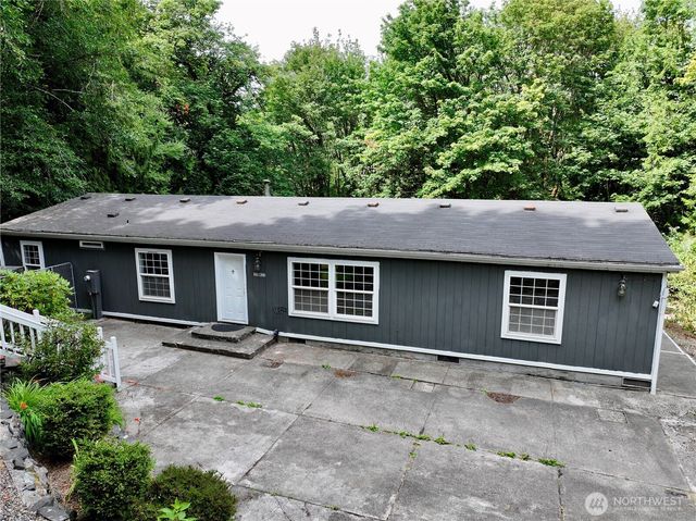 17411 64th Street Ct NW, Vaughn, WA 98394