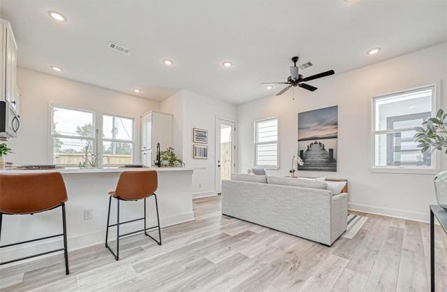 8405 Schneider Street B, Houston, TX 77093