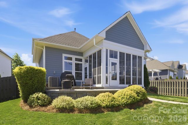 11621 Miller Road, Pineville, NC 28134