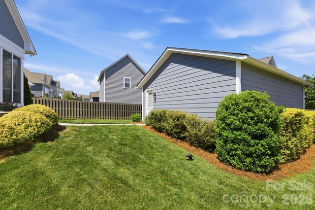 11621 Miller Road, Pineville, NC 28134