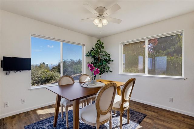 10502 Canyon Creek, Penn Valley, CA 95946