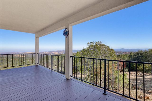 10502 Canyon Creek, Penn Valley, CA 95946
