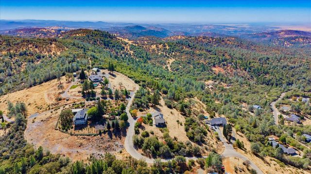 10502 Canyon Creek, Penn Valley, CA 95946