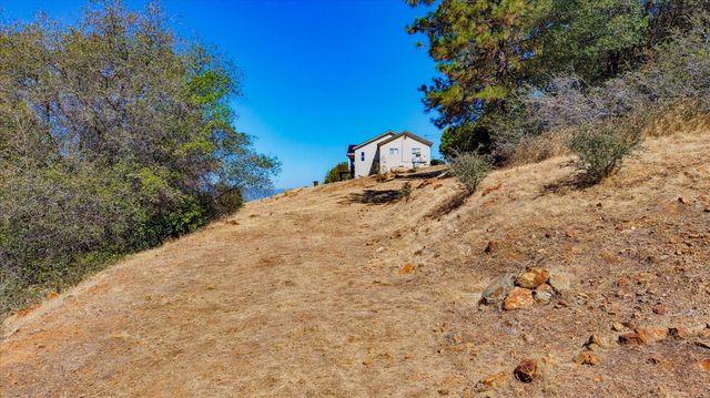 10502 Canyon Creek, Penn Valley, CA 95946