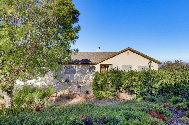 10502 Canyon Creek, Penn Valley, CA 95946