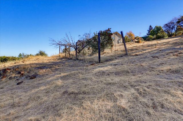 10502 Canyon Creek, Penn Valley, CA 95946