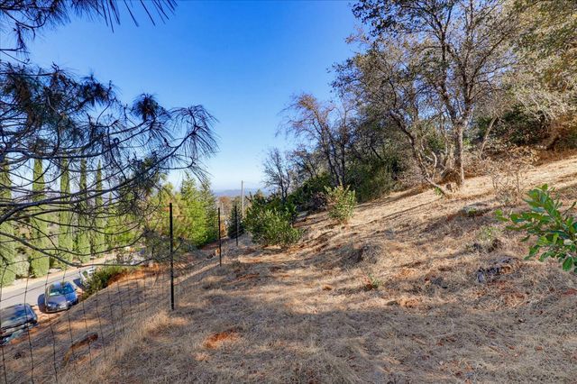 10502 Canyon Creek, Penn Valley, CA 95946