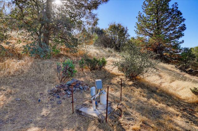 10502 Canyon Creek, Penn Valley, CA 95946