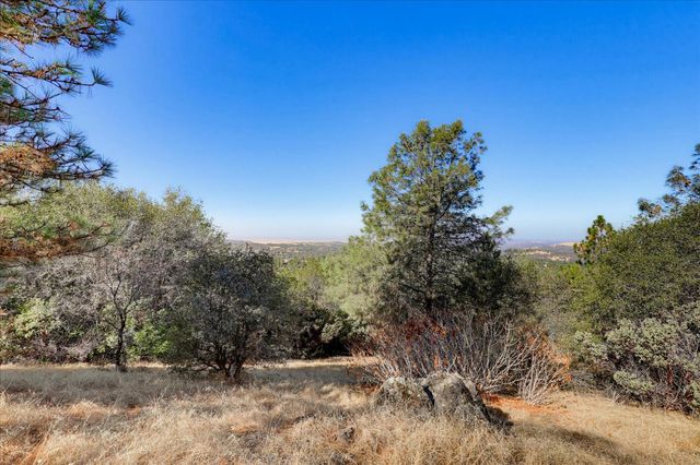 10502 Canyon Creek, Penn Valley, CA 95946