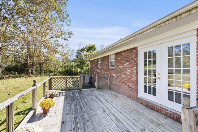 537 Bays Bend Road, West Liberty, KY 41472
