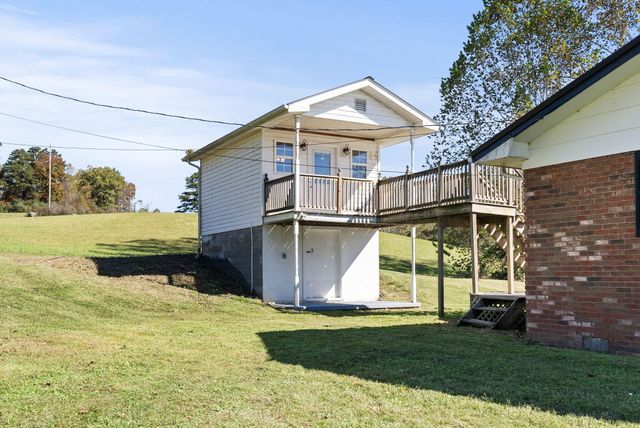 537 Bays Bend Road, West Liberty, KY 41472