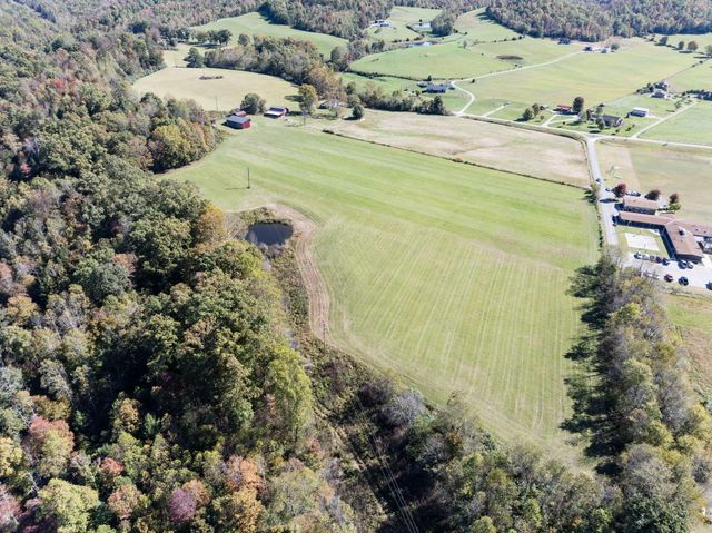 537 Bays Bend Road, West Liberty, KY 41472