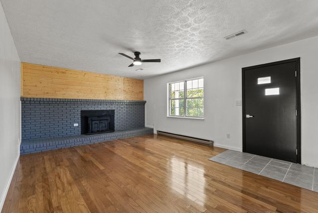 537 Bays Bend Road, West Liberty, KY 41472