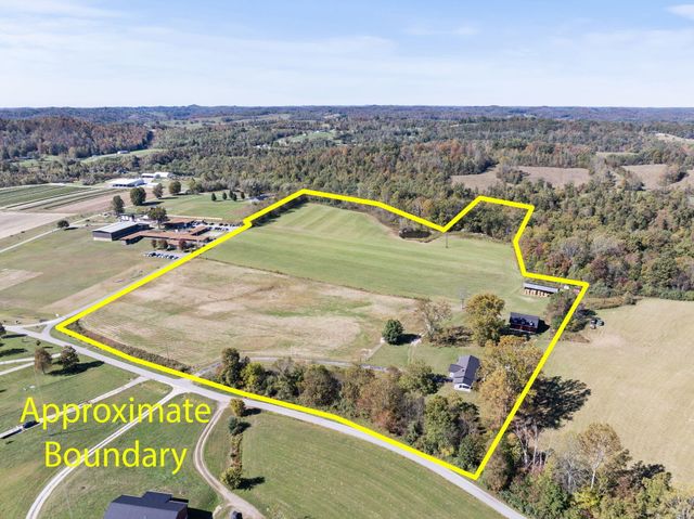 537 Bays Bend Road, West Liberty, KY 41472