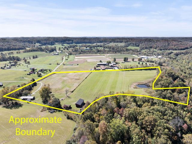 537 Bays Bend Road, West Liberty, KY 41472