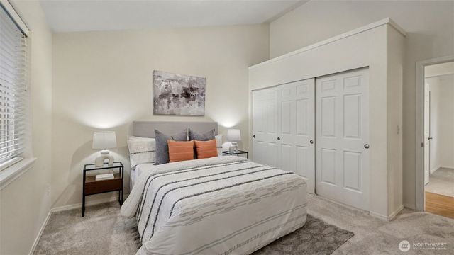 8128 NE 125th Street, Kirkland, WA 98034