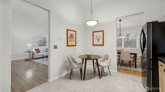 8128 NE 125th Street, Kirkland, WA 98034