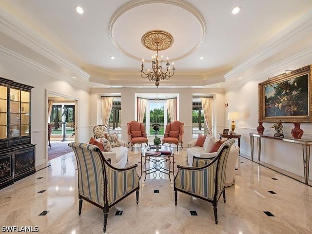 7425 Pelican Bay BLVD 206, Naples, FL 34108