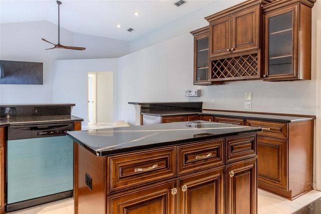 1211 PERIDOT LANE, Sun City Center, FL 33573