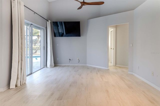 1211 PERIDOT LANE, Sun City Center, FL 33573