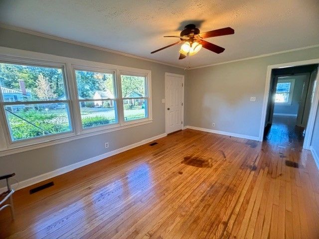 205 8th Ave, NW, Winchester, TN 37398