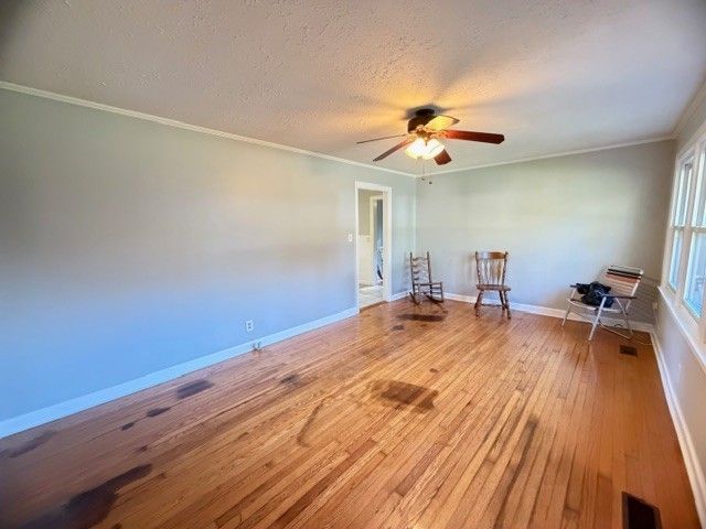 205 8th Ave, NW, Winchester, TN 37398
