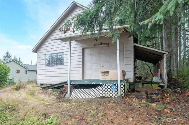 4694 Aiken Road SE, Port Orchard, WA 98366