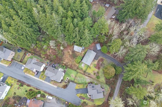 4694 Aiken Road SE, Port Orchard, WA 98366
