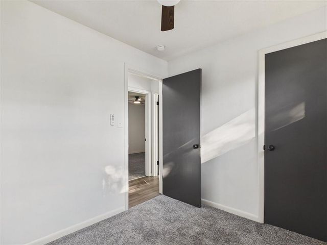 12206 E 47th Street S, Independence, MO 64055