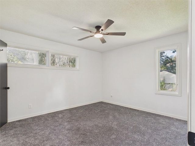 12206 E 47th Street S, Independence, MO 64055