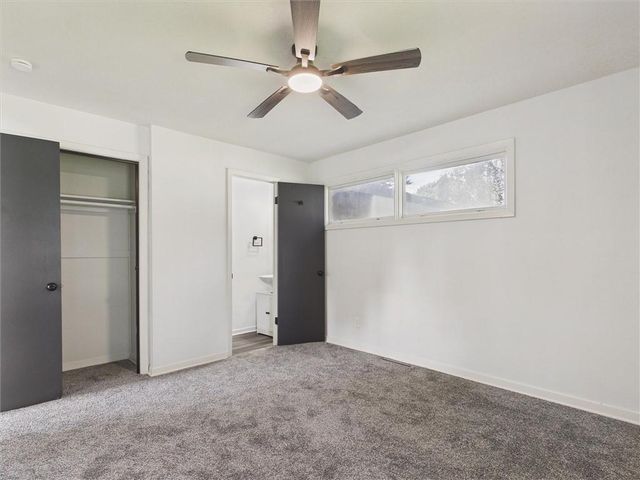 12206 E 47th Street S, Independence, MO 64055