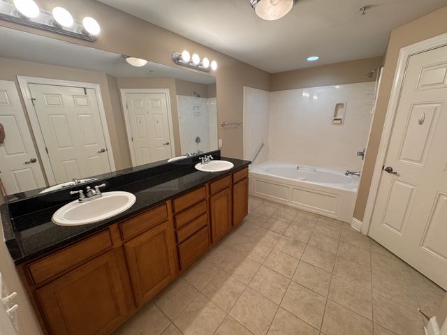 3201 Aspen Grove Dr Apt F8, Franklin, TN 37067