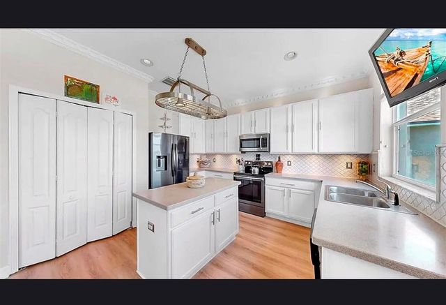 632 TANANA FALL DRIVE, Ruskin, FL 33570