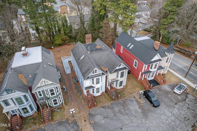 2502 Chapel Hill Road B, Durham, NC 27707