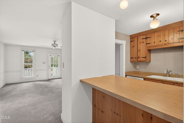 2502 Chapel Hill Road B, Durham, NC 27707