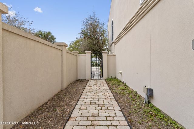 105 Demontluzin Avenue, 1, Bay Saint Louis, MS 39520