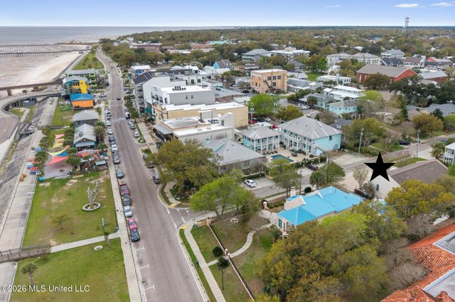 105 Demontluzin Avenue, 1, Bay Saint Louis, MS 39520