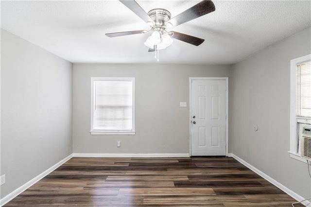 1715 Dog River E Drive, Mobile, AL 36605