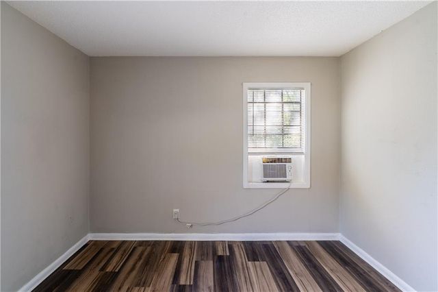 1715 Dog River E Drive, Mobile, AL 36605