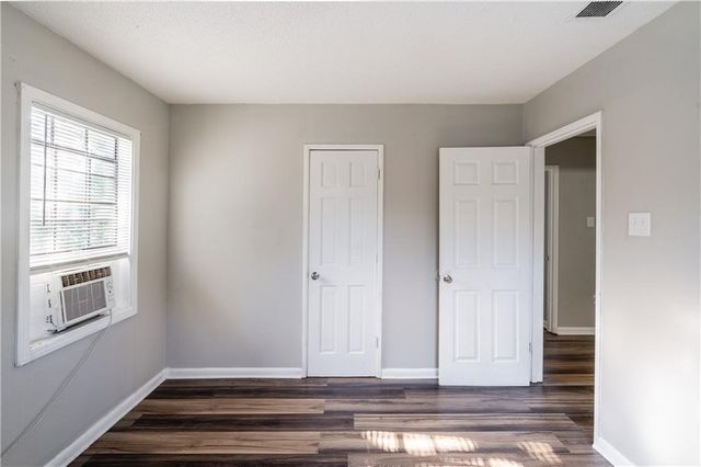 1715 Dog River E Drive, Mobile, AL 36605