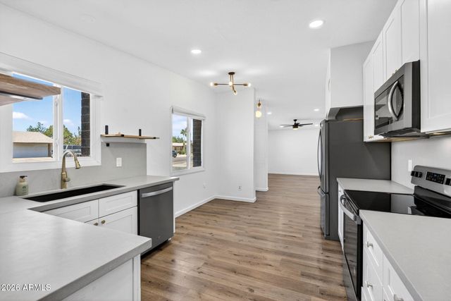 12007 N 36TH Street, Phoenix, AZ 85028
