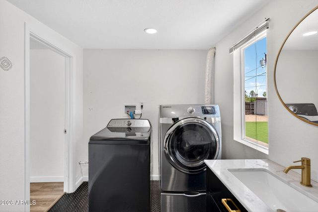 12007 N 36TH Street, Phoenix, AZ 85028