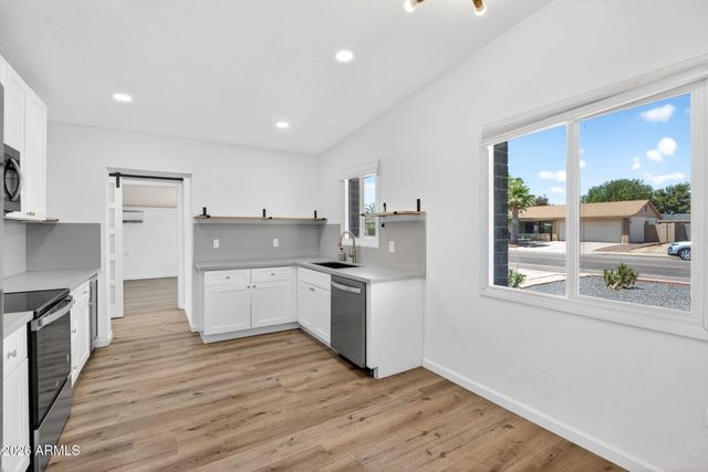12007 N 36TH Street, Phoenix, AZ 85028