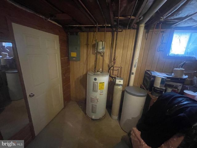 1622 GABLE DR, Coopersburg, PA 18036