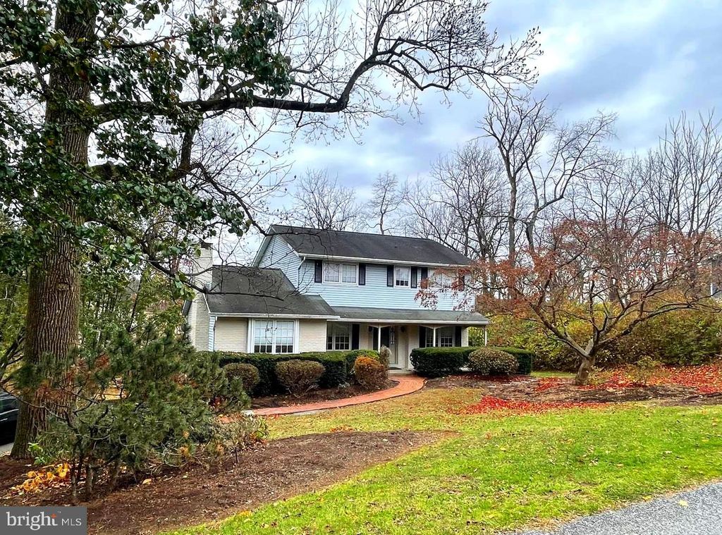 1622 GABLE DR, Coopersburg, PA 18036